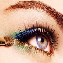 Eye makeup