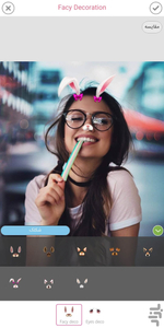 دوربین استیکر دار - Image screenshot of android app
