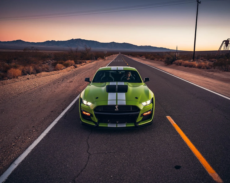 Car Wallpapers ۴K - عکس برنامه موبایلی اندروید