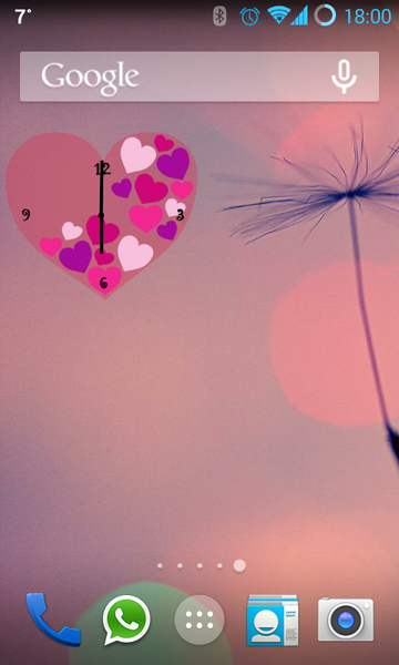 Pink Love Heart Clock - Image screenshot of android app