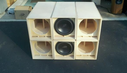 box loudspeaker