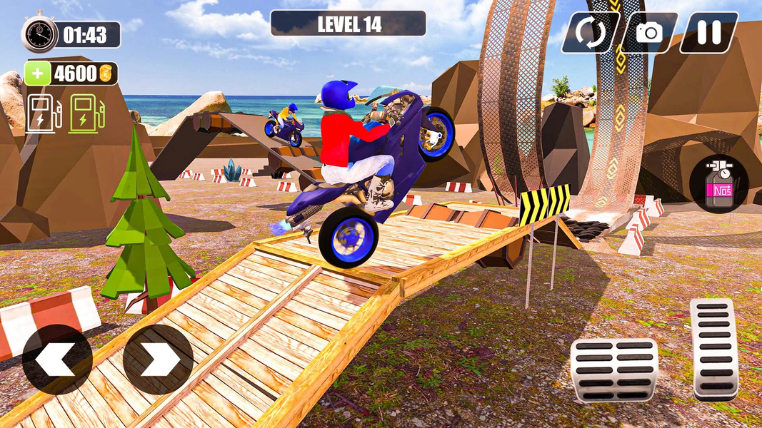 Mega Ramp Bike Racing Tracks - Gameplay image of android game