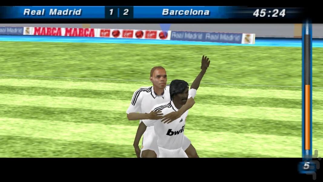 Real Madrid - The Game - Gameplay image of android game