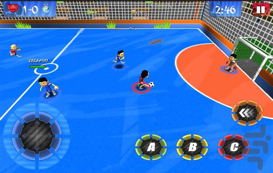فوتبال داخل فنس - Gameplay image of android game