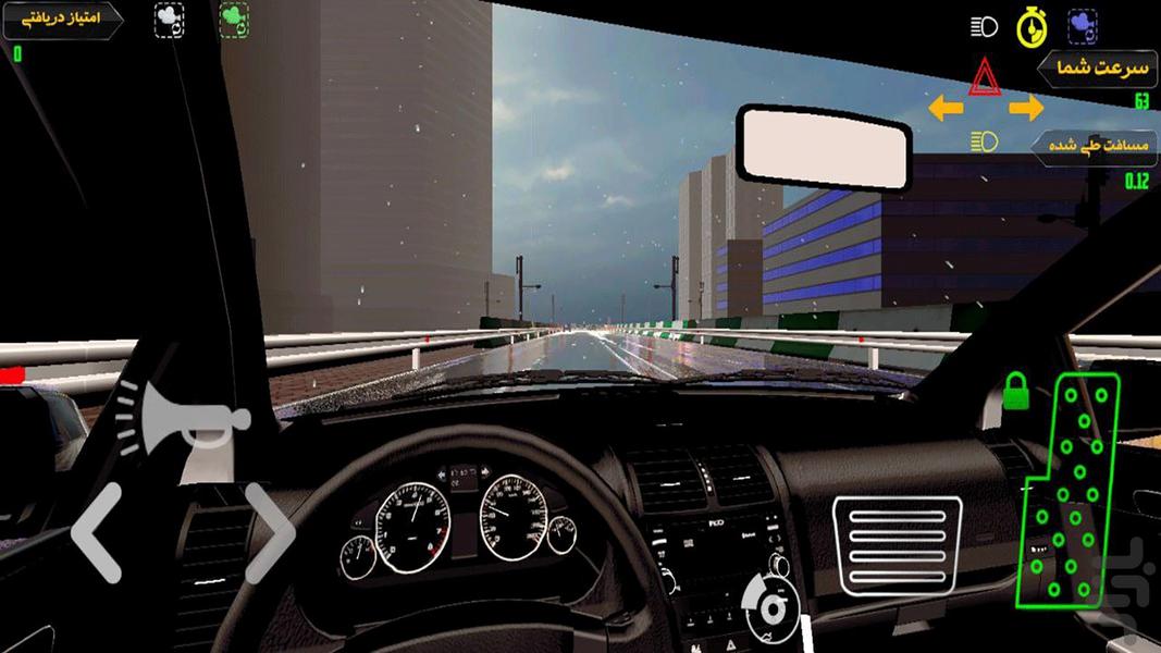 راننده ترافیک (نسخه ایرانی) - Gameplay image of android game