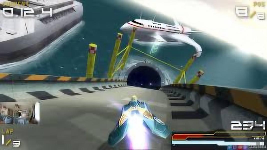 سقوط مطلق - عکس بازی موبایلی اندروید