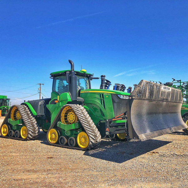 Jigsaw Puzzles Tractor - Gameplay image of android game