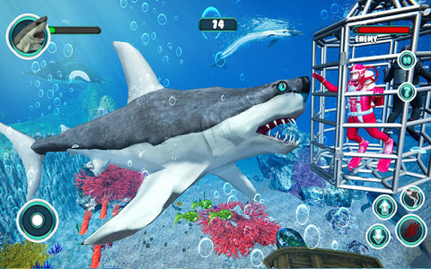 Giant Shark Attacks Baby Fish?! (Feed and Grow Fish Gameplay