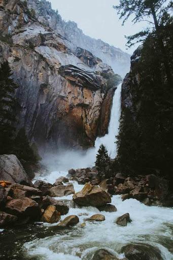 Waterfall Wallpapers - Image screenshot of android app