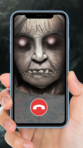 Creepy Grandma Video Call - عکس برنامه موبایلی اندروید