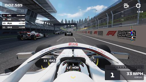 F1 Mobile Racing - مسابقه‌ی فرمول یک - Gameplay image of android game