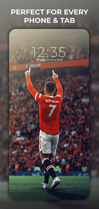 Can anyone make a Messi wallpaper like CR7 one with PSG theme and