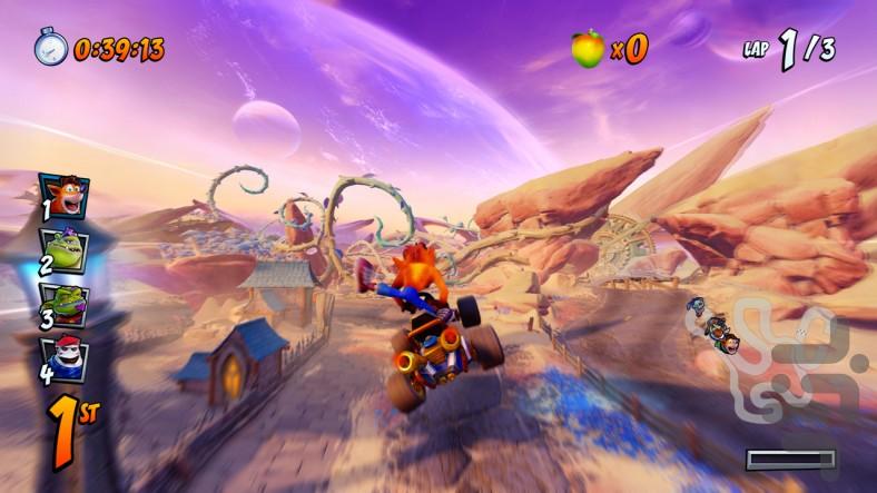 کراش تیم ریسینگ نیترو-سوخت غیر رسمی - Gameplay image of android game