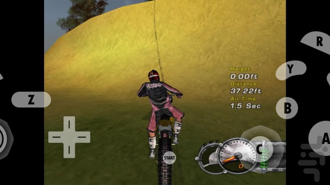 موتورسواری نمایشی متال X (غیر رسمی) - Gameplay image of android game