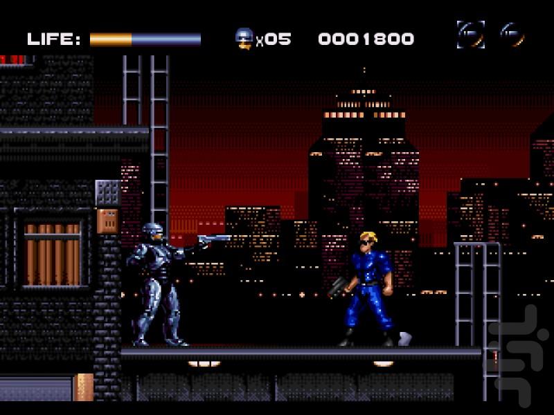 پلیس آهنی - عکس بازی موبایلی اندروید