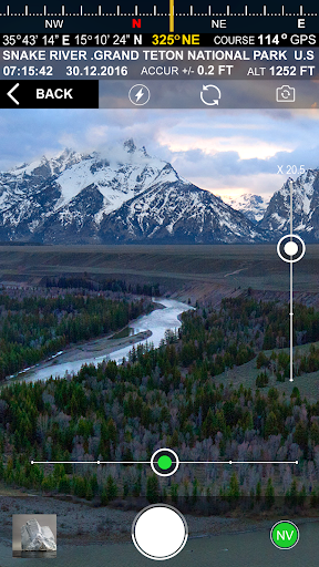 Compass Pro (Altitude, Speed Location, Weather) - Image screenshot of android app