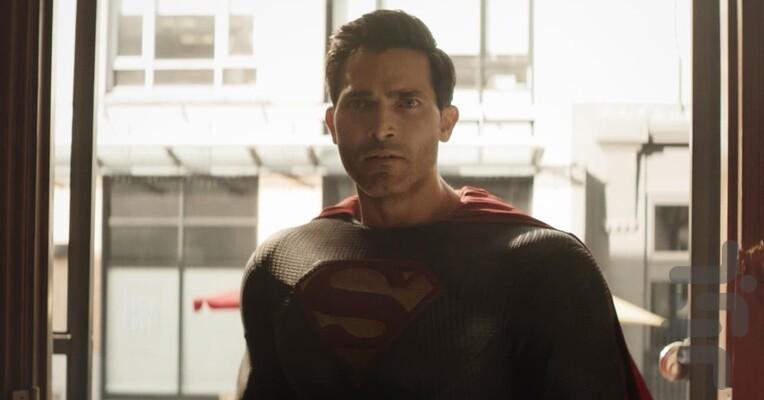 Superman & Lois - Image screenshot of android app