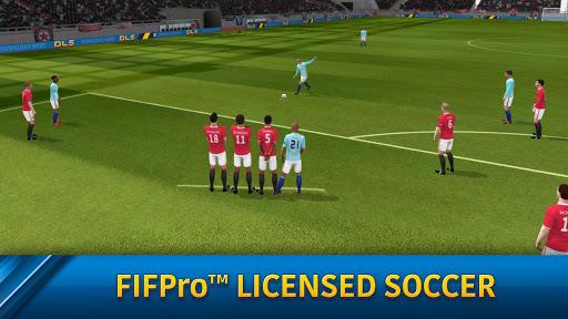 Dream League Soccer 2017 - Gameplay image of android game