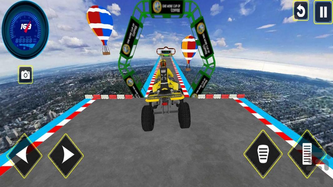 بازی موتور چهار چرخ روی رمپ - Gameplay image of android game