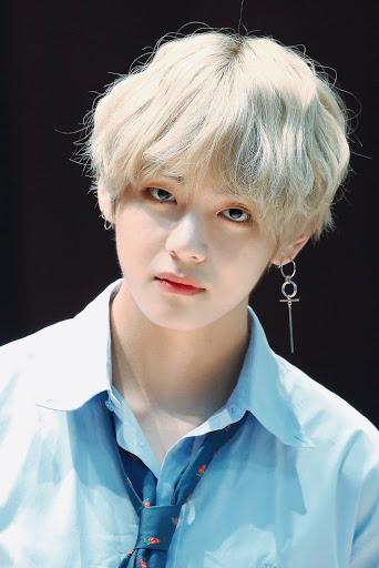 V (Taehyung) Wallpaper Photo - عکس برنامه موبایلی اندروید