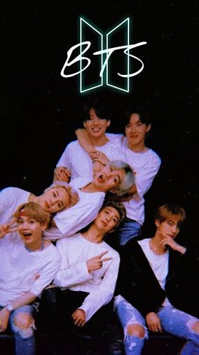 BTS Wallpaper App - Image screenshot of android app