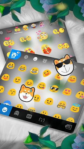 White Cute Cat Keyboard Theme - Image screenshot of android app