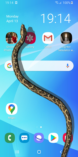 Snake on Screen Hissing Joke - Image screenshot of android app