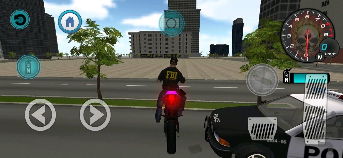 موتورسوار و پلیس ، موتوری - عکس بازی موبایلی اندروید