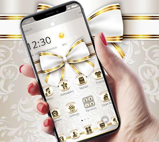 Extravagant Platinum Gold Bowknot Theme - Image screenshot of android app