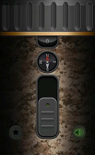 Military Flashlight - عکس برنامه موبایلی اندروید