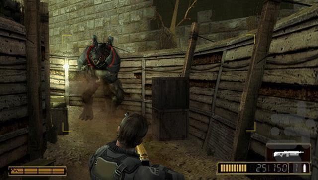 Resistance Retribution - Gameplay image of android game