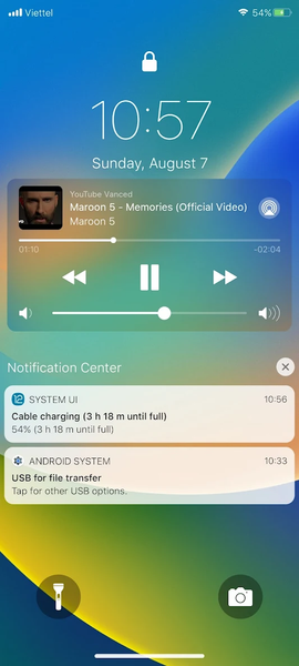 iOS Lock Screen iPhone 15 - عکس برنامه موبایلی اندروید