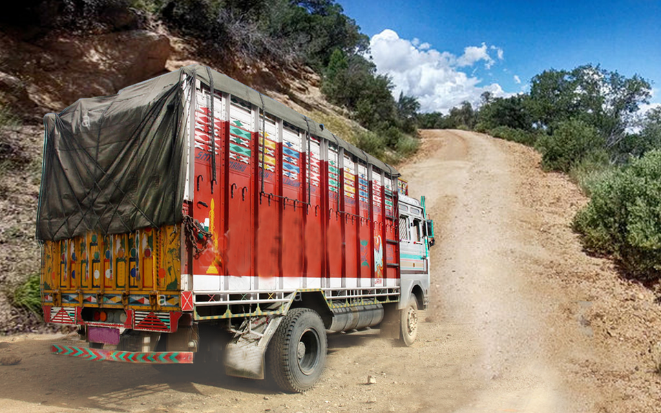 Indian Truck Transport Game - Gameplay image of android game