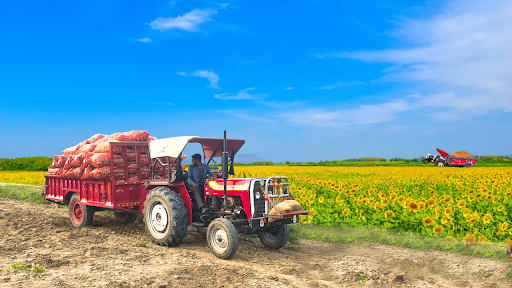 Farming Tractor Trolley Game - Gameplay image of android game