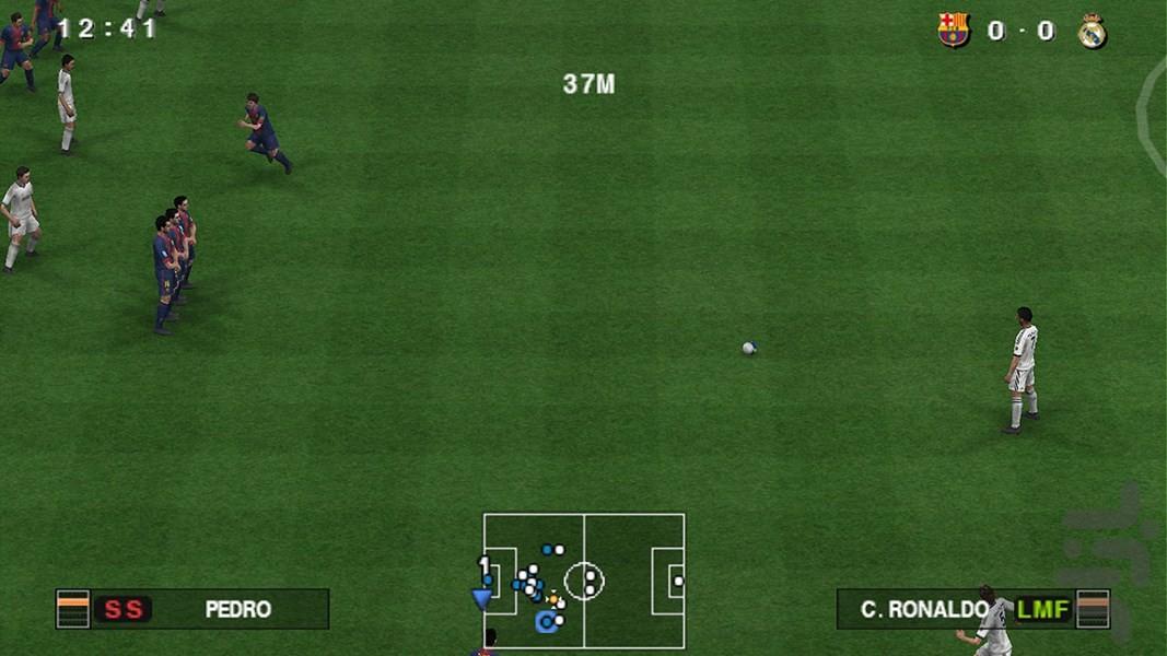 PES 2013 - Gameplay image of android game