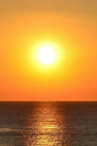 Sun wallpapers - Image screenshot of android app