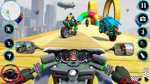 Superhero Tricky Bike Stunt 3D - Gameplay image of android game