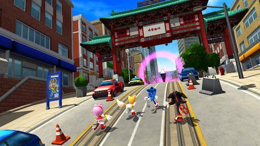 Sonic Forces: PvP Battle Race - Gameplay image of android game