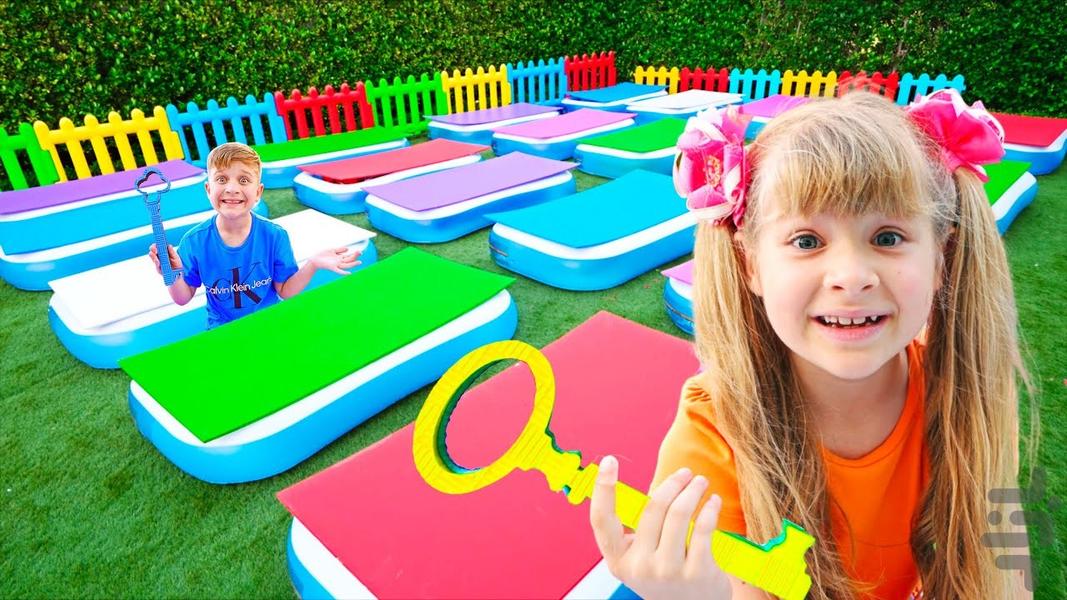 دایانا و روما : فرار از مارپیچ - Gameplay image of android game