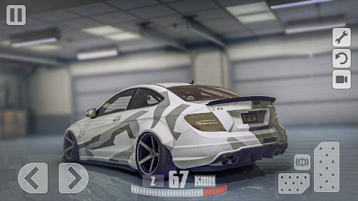 Parking Mercedes C63 AMG City - Gameplay image of android game