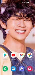 BTS Wallpaper 2022 - Image screenshot of android app