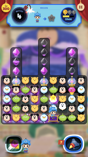 Disney POP TOWN - Gameplay image of android game