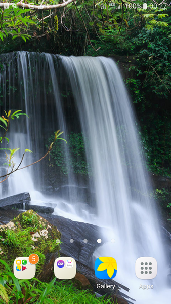 Waterfall Live Wallpaper - Image screenshot of android app