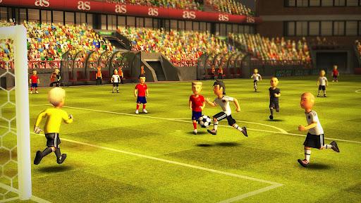 Striker Soccer Euro 2012 - Gameplay image of android game