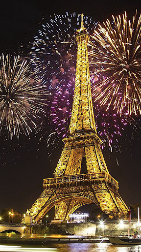 Fireworks New Year Eiffel Tower Live Wallpaper - Image screenshot of android app