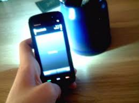 Flash and magnifier - عکس برنامه موبایلی اندروید