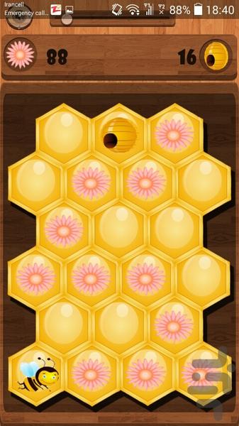 Hidden Hive - Gameplay image of android game