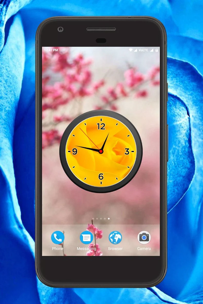 Rose Clock Live Wallpaper - Image screenshot of android app