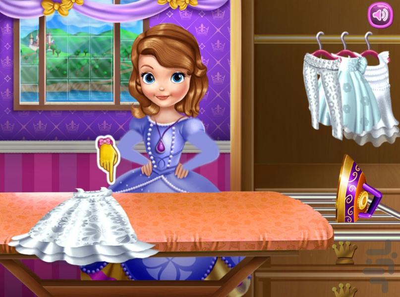 بازی دخترانه السا و شستن لباس ها - Gameplay image of android game