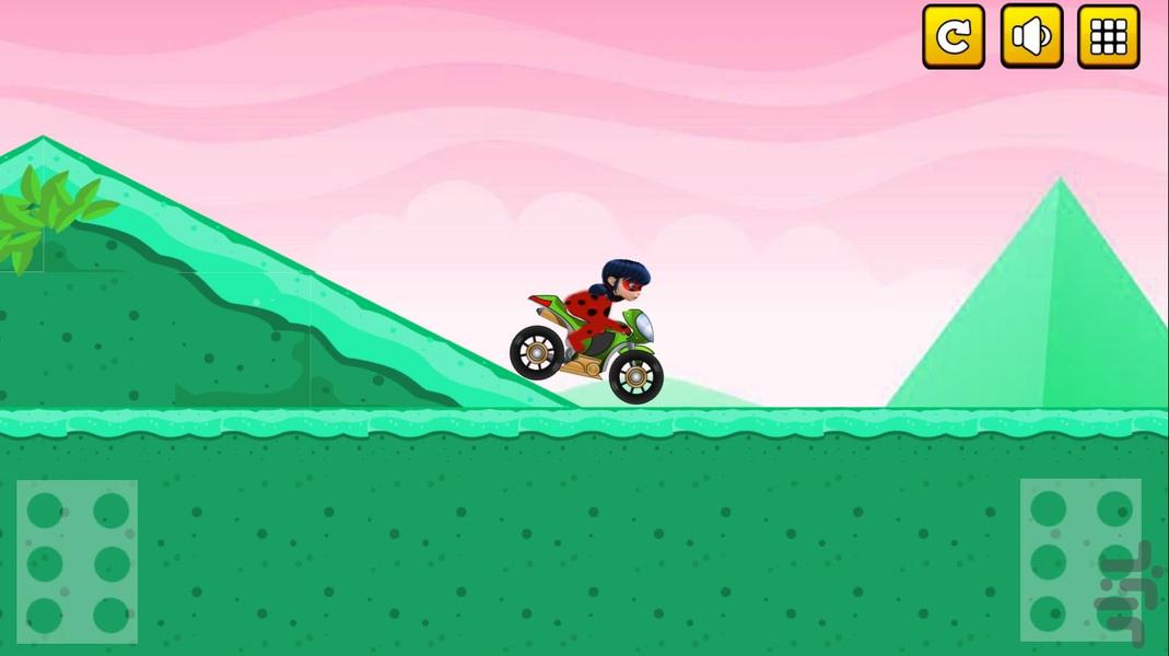 موتور بازی دختر کفشدوزکی - Gameplay image of android game